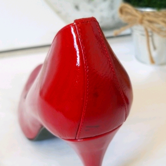 ⚘Couture Donald J Pliner Red Leather Pumps - Picture 7 of 8